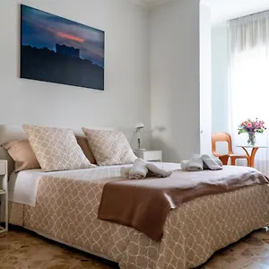 https://lattico-del-centro-tra-il-petruzzelli-ed-il-mare.barihotels.org