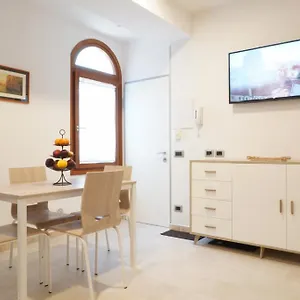https://ca-de-le-ole.hotelslidodijesolo.com